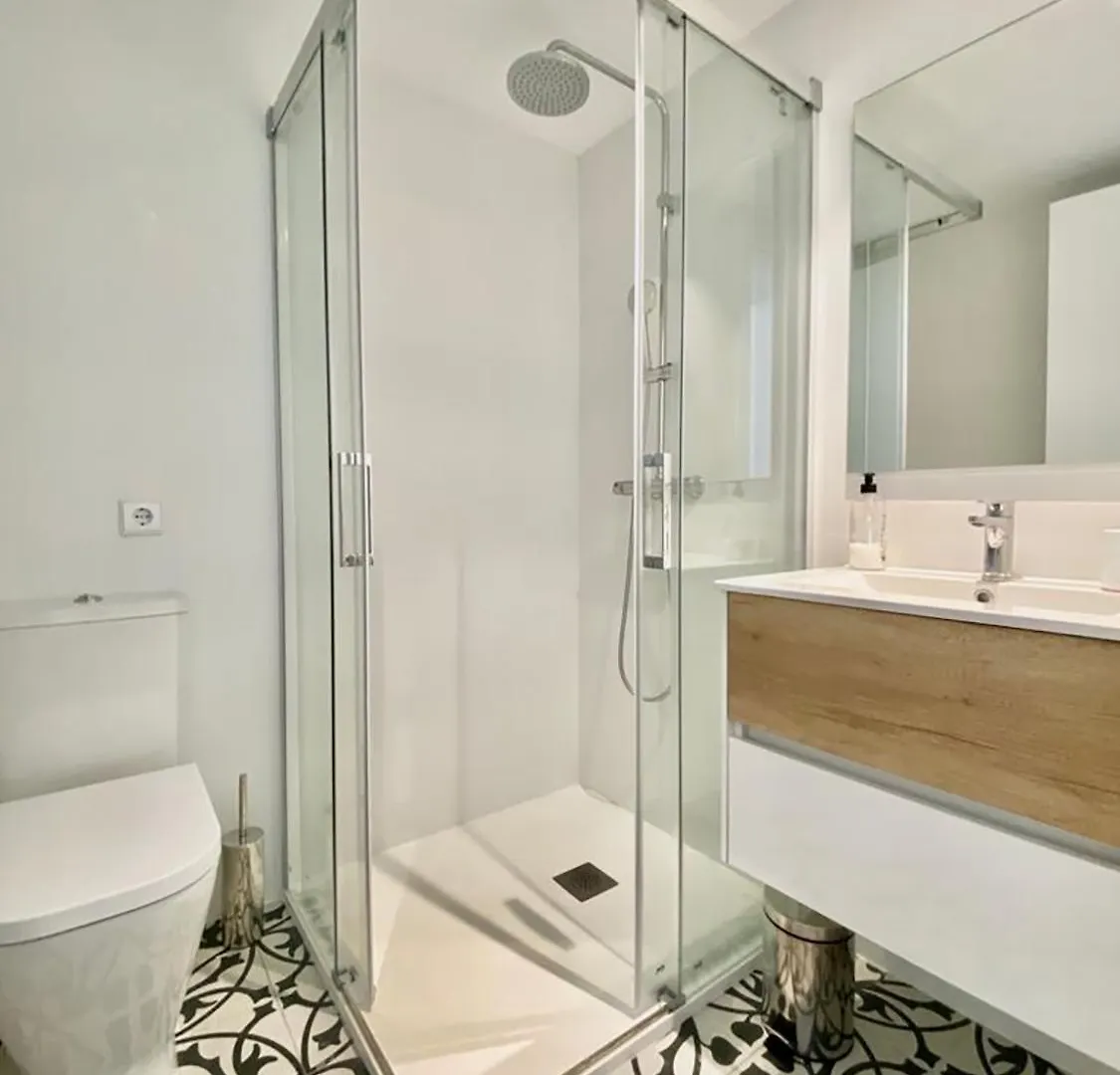 Lloguer30 Llevanti, Near The Sea بلاتجا ذارو